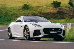 Jaguar F-Type SVR Coupe 2017 года